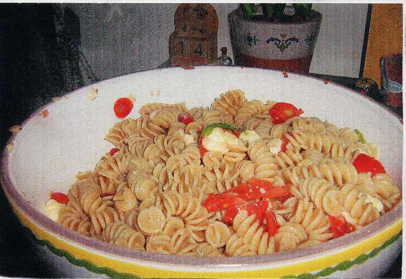 Threecoloured pasta