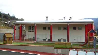 foto della scuola dall'esterno