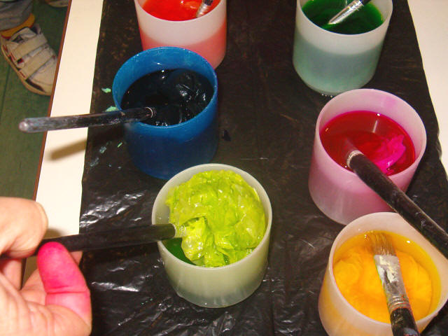foto della preparazione dell'acqua colorata